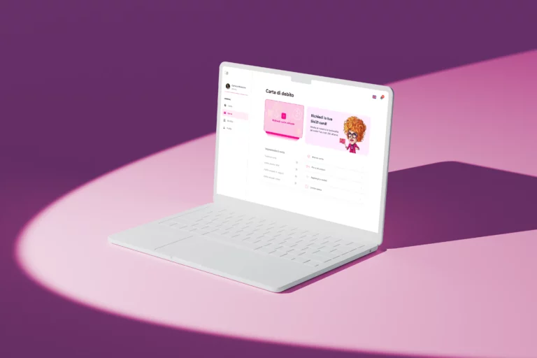 Mockup di laptop con interfaccia di gestione della carta di debito Sisi21, su sfondo con gradiente rosa e viola e illuminazione soffusa.
